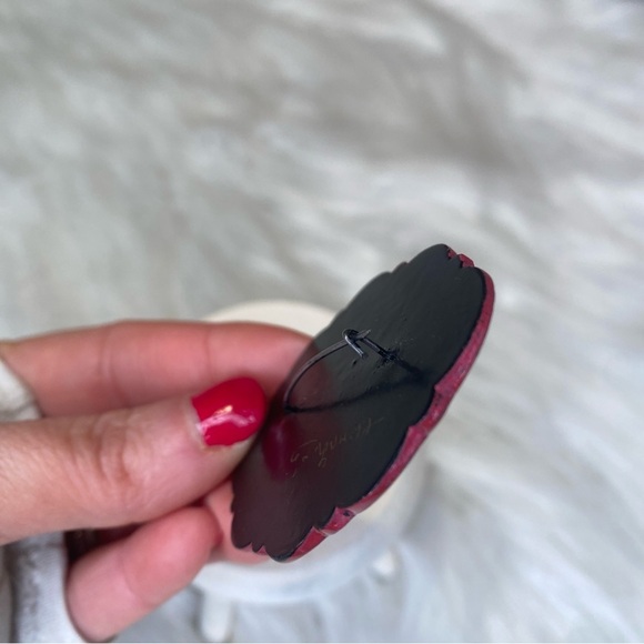 Antique Brooch Hand Painted Floral Open C Clasp Cyrillic Artist Signed '92 - Picture 4 of 6